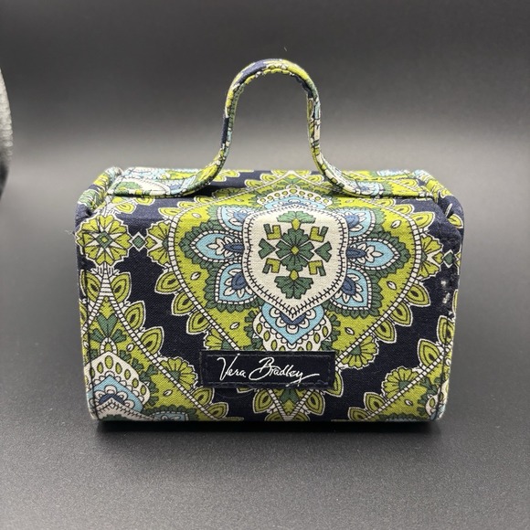 Vera Bradley Green Mini Travel Jewelry Hard Case - Removable Ring Tray - Picture 4 of 10